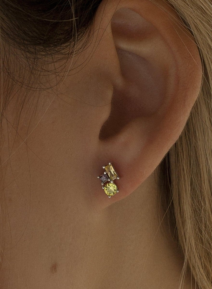 Pendientes pequeños diseño de cuarzos adamantinos talla redonda-LINEARGENT