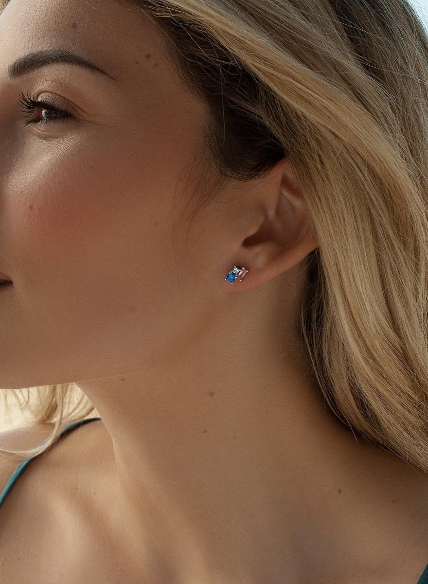 Pendientes pequeños diseño de dos cuarzos adamantinos