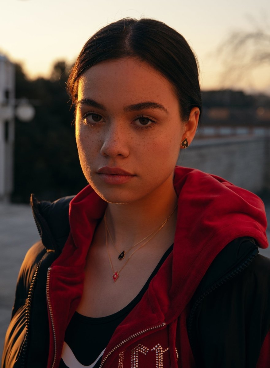 earrings small design of pica with varnish and zirconia