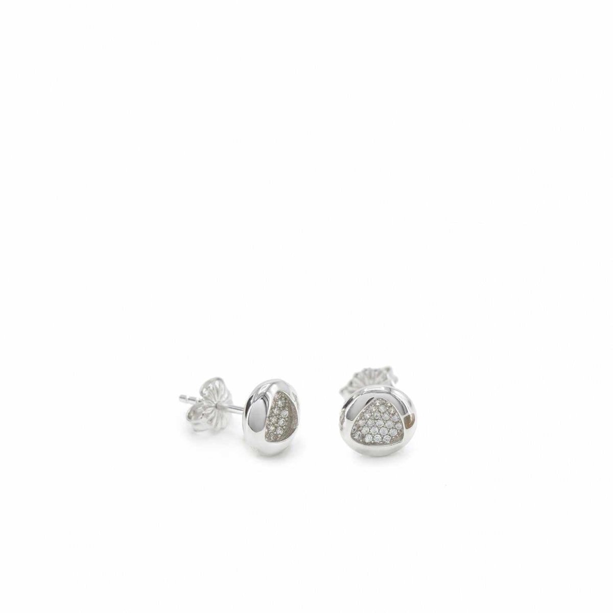 Boucles d'oreilles petits argent brillants avec silhouette triangulaire et zircons-LINEARGENT