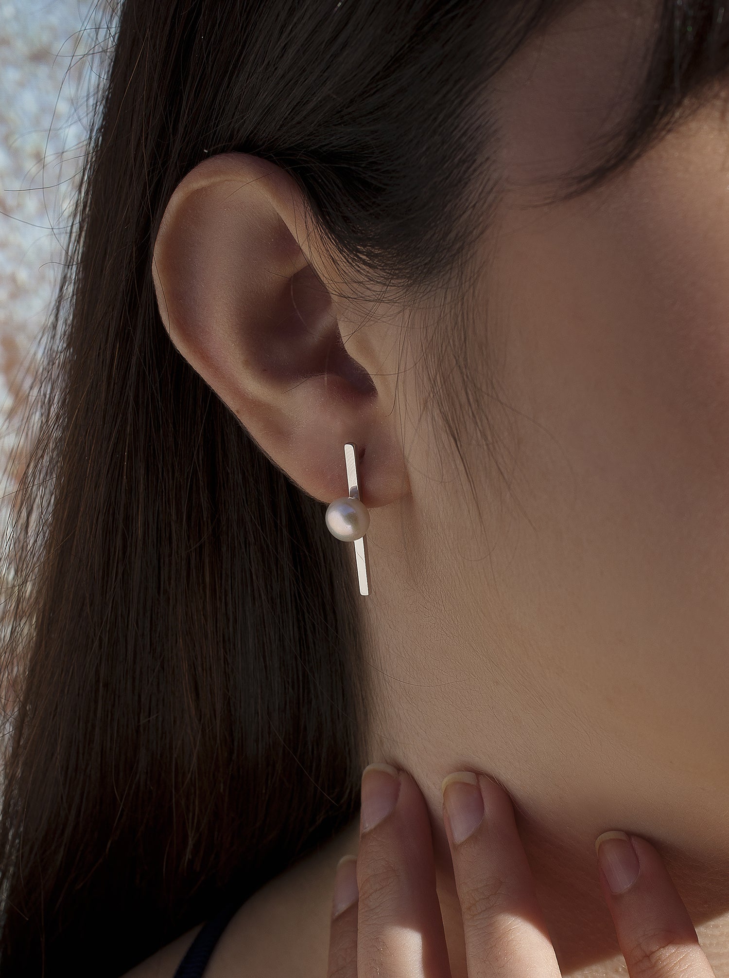 Pendientes perla diseño minimalista con perla central