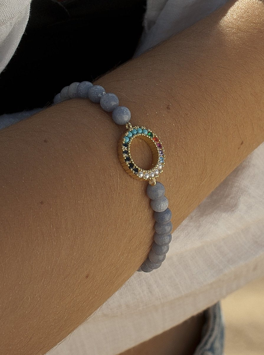 Pulsera de bolas con motivo central circular dorado-LINEARGENT