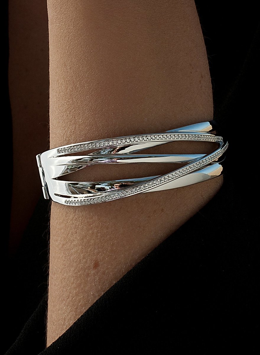 Pulsera esclava diseño de múltiples raíles con circonitas-LINEARGENT