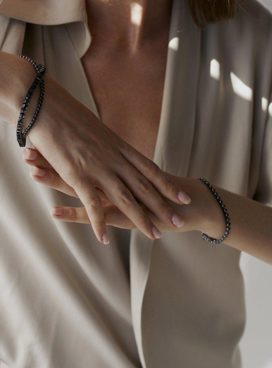 bracelets riviere avec zircons noir en LINEARGENT