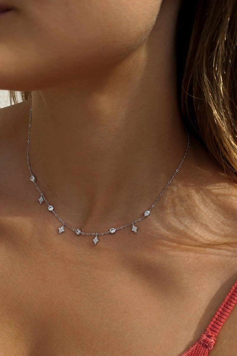 Collar · Collares con colgantes de plata diseño destello con circonita