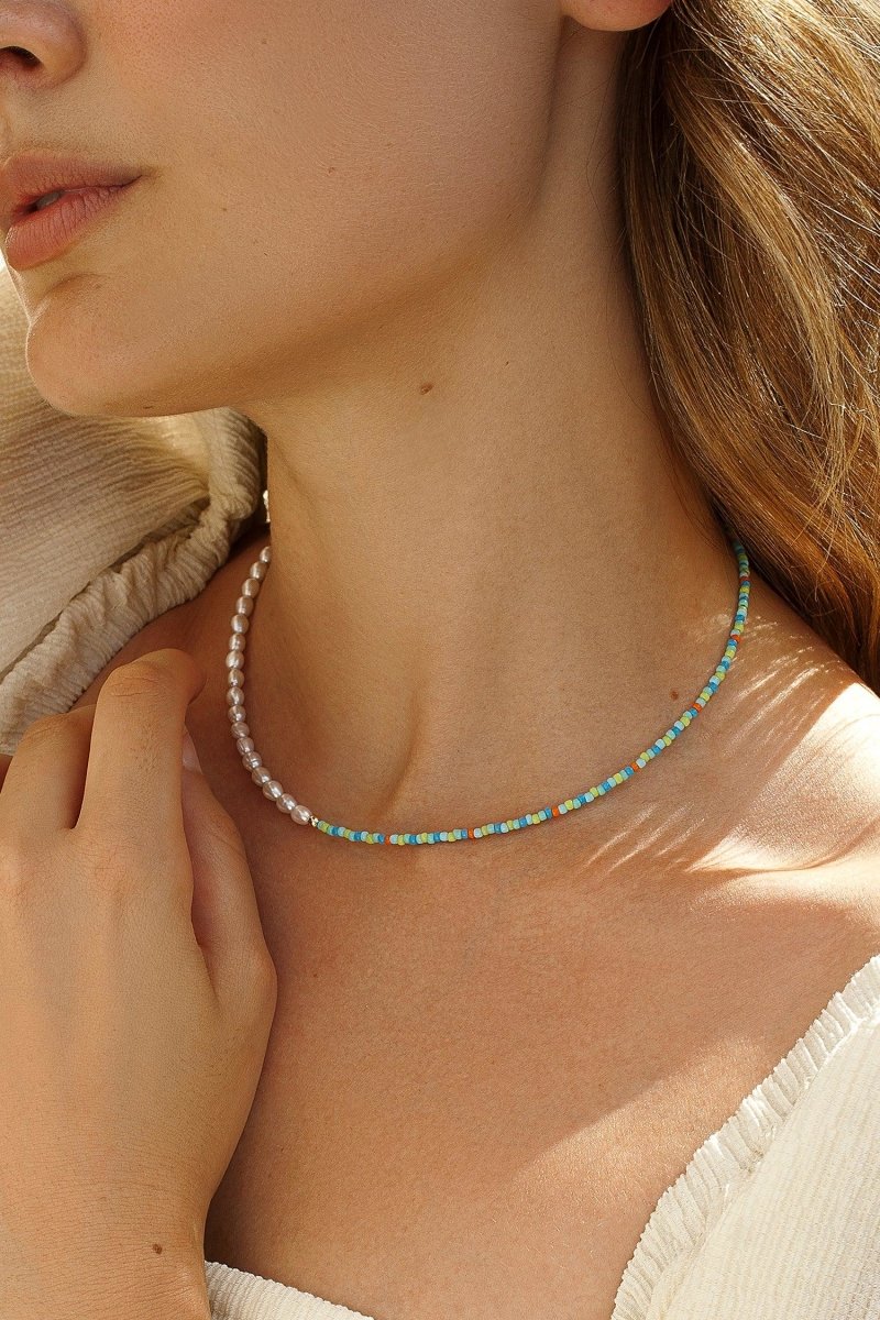 Collar · Collares cortos diseño dividido de perlas y bolas