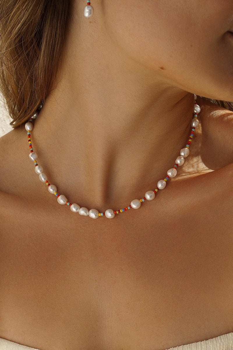 Collar · Collares cortos de plata diseño multicolor con perla