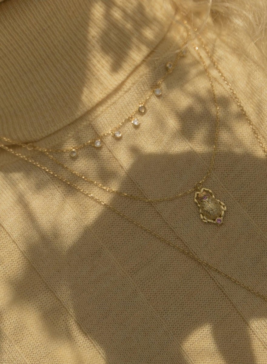 Collar · Collares dobles de plata baño en oro diseño escarabajo