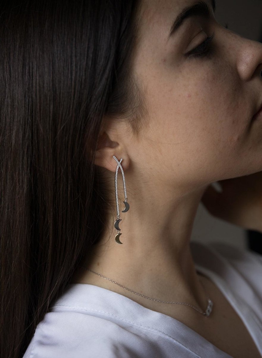 Earrings - Long thin earrings with double rail and moon charm