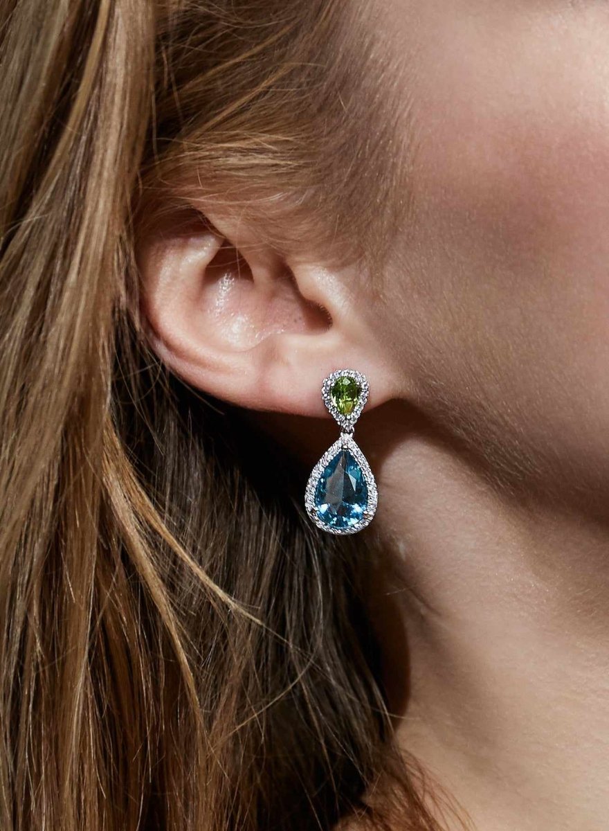 Earrings - Earrings with light colored stones teardrop design with zircons