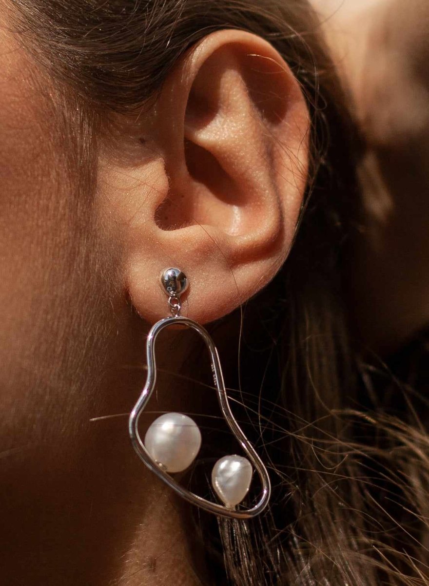 Pendiente · Pendientes perla colgante diseño de pera irregular